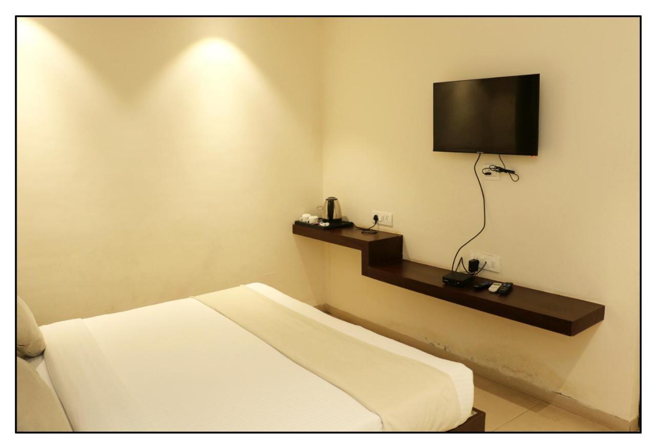 Hotel Vrindavan Palace Індаур Екстер'єр фото
